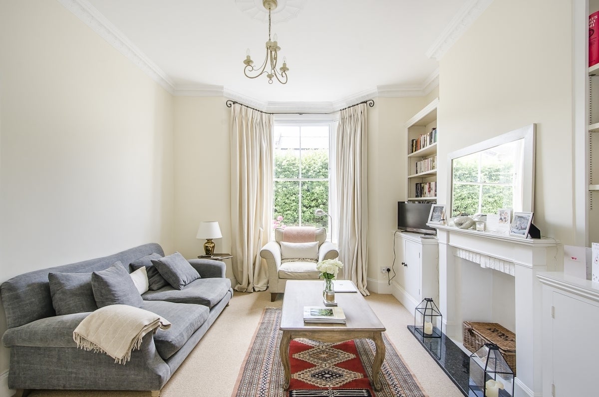 House Alderbrook Road in Greater London