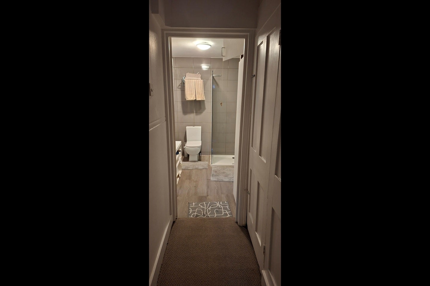 Flat Newark Street in Greater London