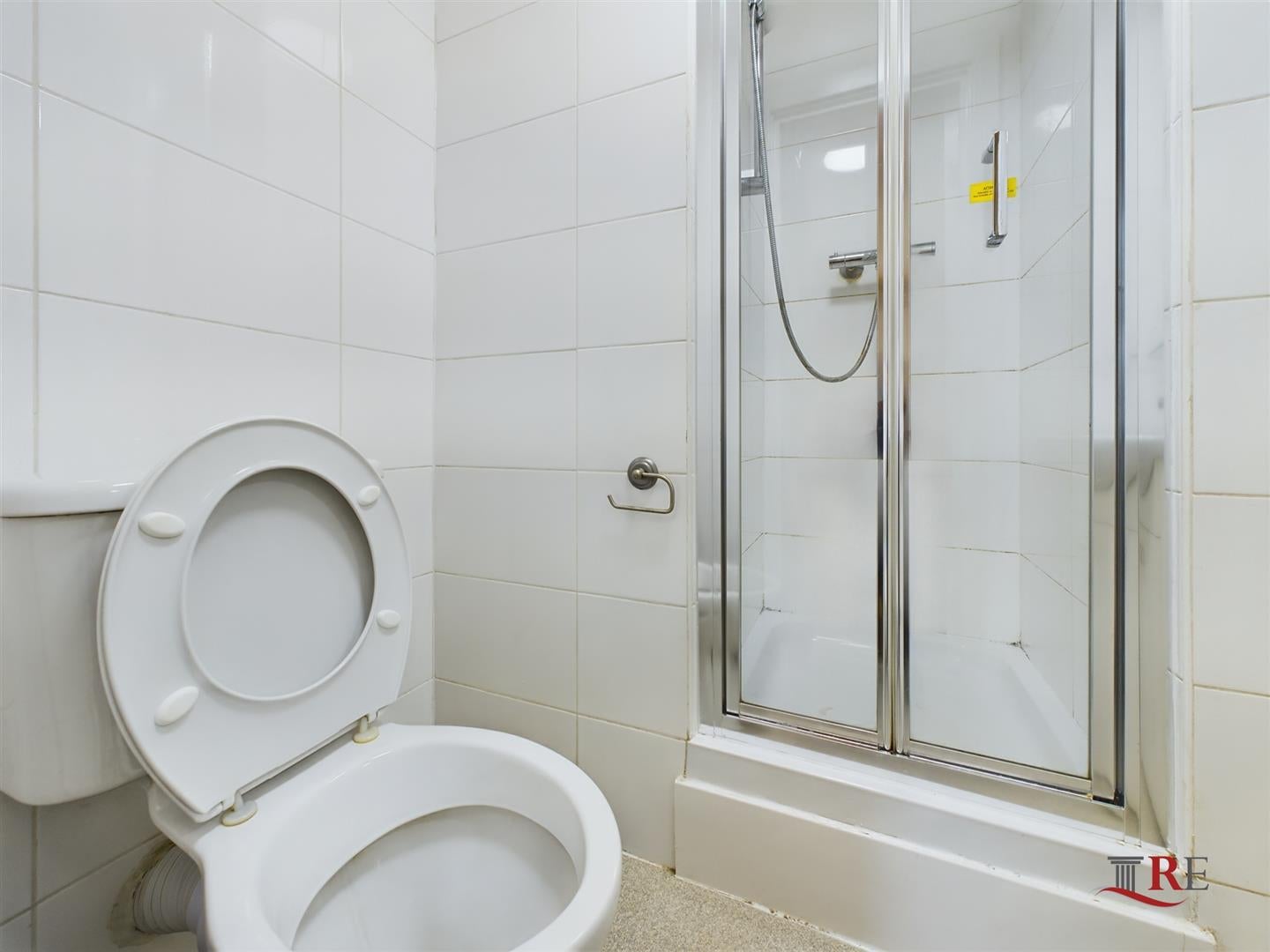 Flat Chamberlayne Road in Greater London