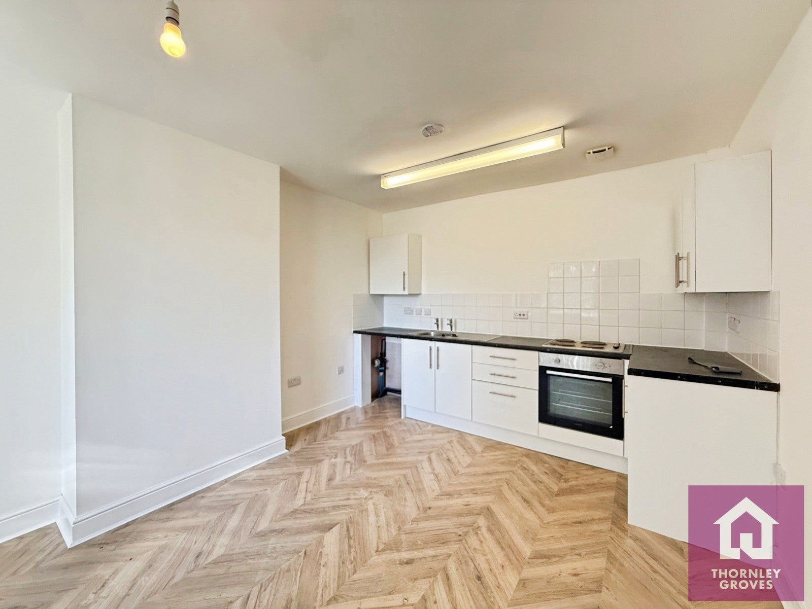 Flat Russell Road in Salford