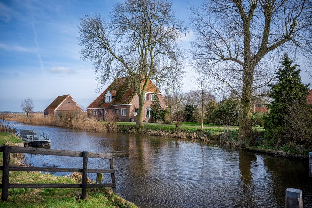 Huis Exmorrazijl 8 in Exmorra