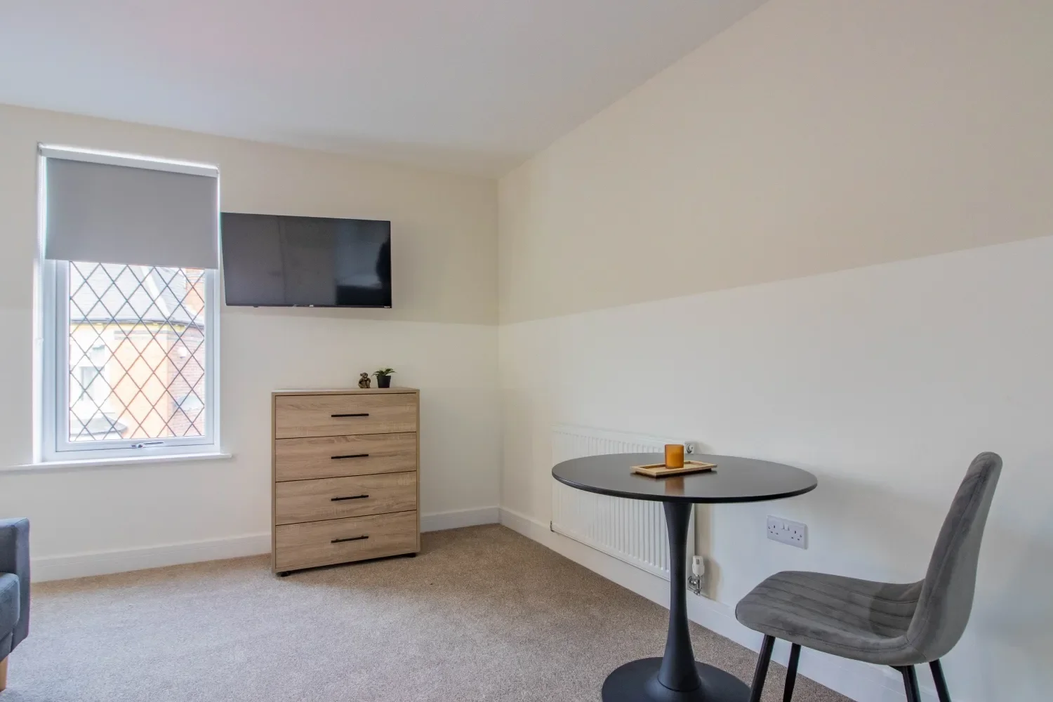 Room Brookhill Street in Nottingham