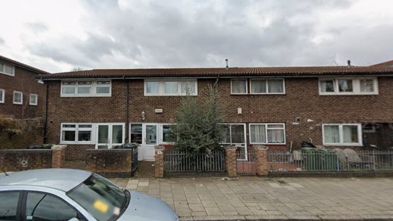 House Moorland Road in Greater London