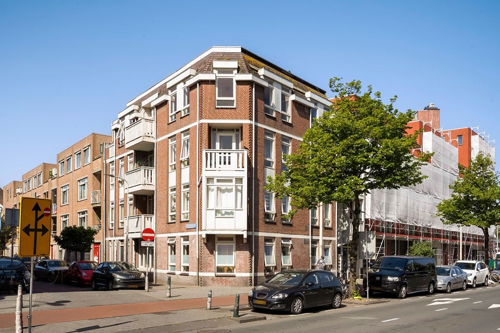 Appartement Vaillantlaan 347 in Den Haag