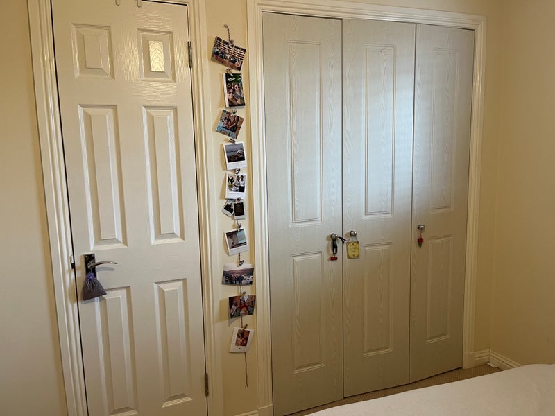 Room Possil Road in Glasgow