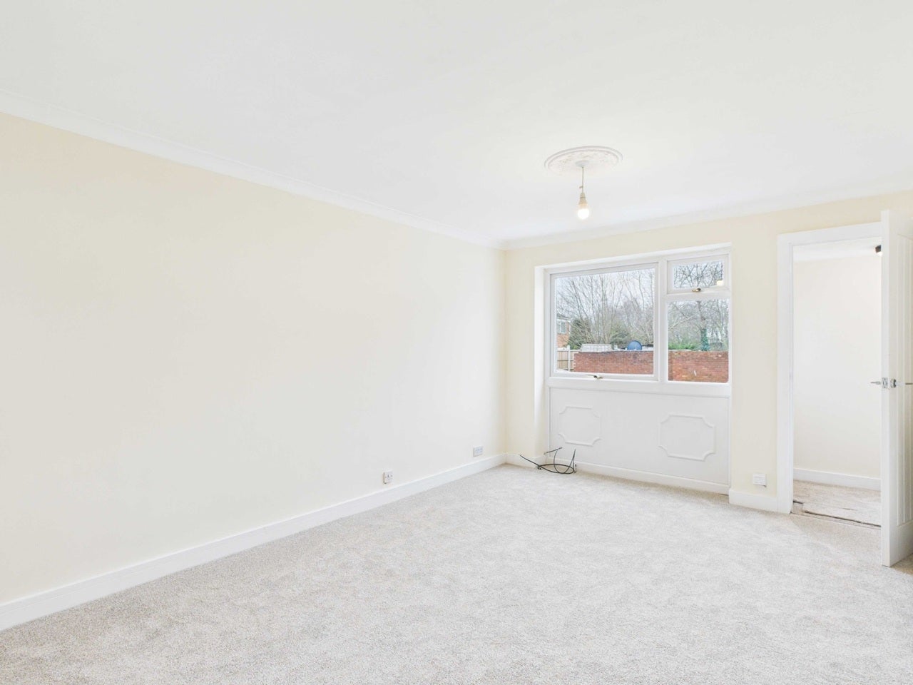 Flat Pommel Close in Walsall