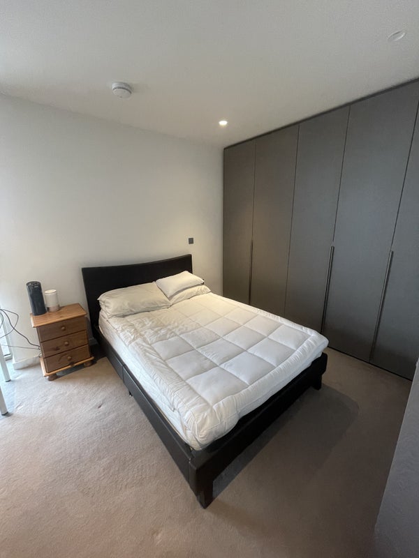 Room Pilot Walk in Greater London
