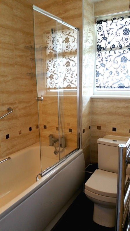 Room Trinity Gardens in Greater London