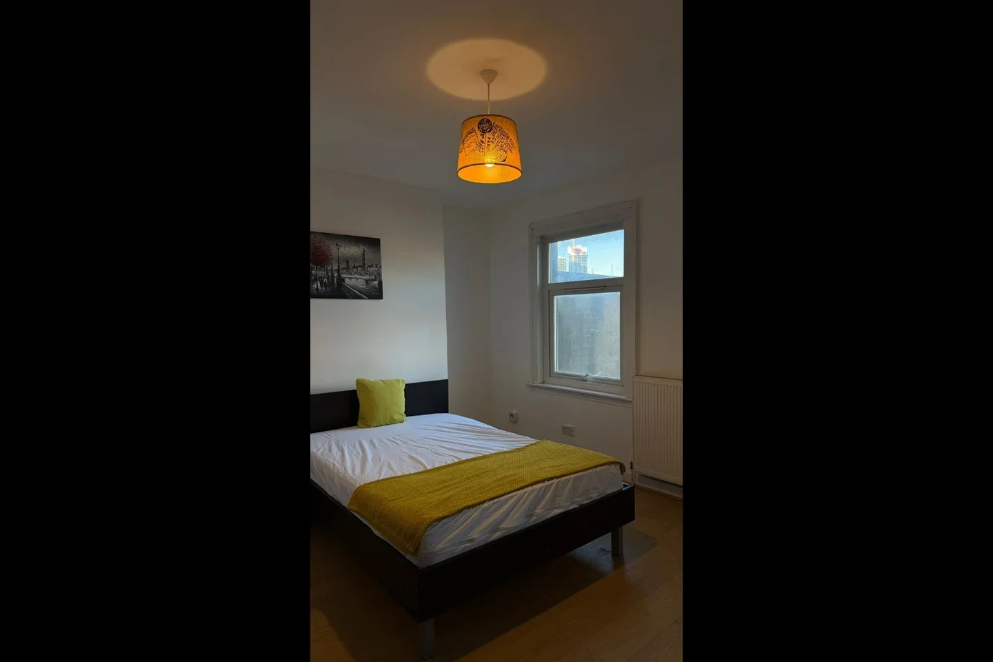 Room Rotherhithe New Road in Greater London