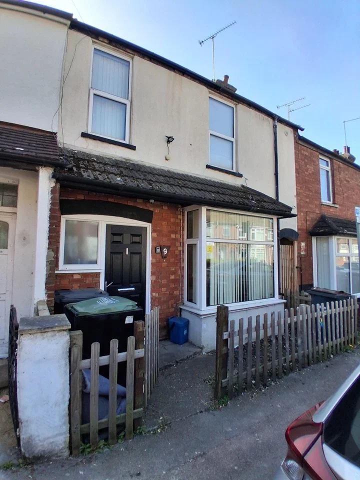 Room Dordans Road in Luton
