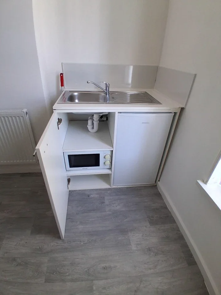 Room Dordans Road in Luton