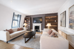 Flat Duke Street in City of Westminster