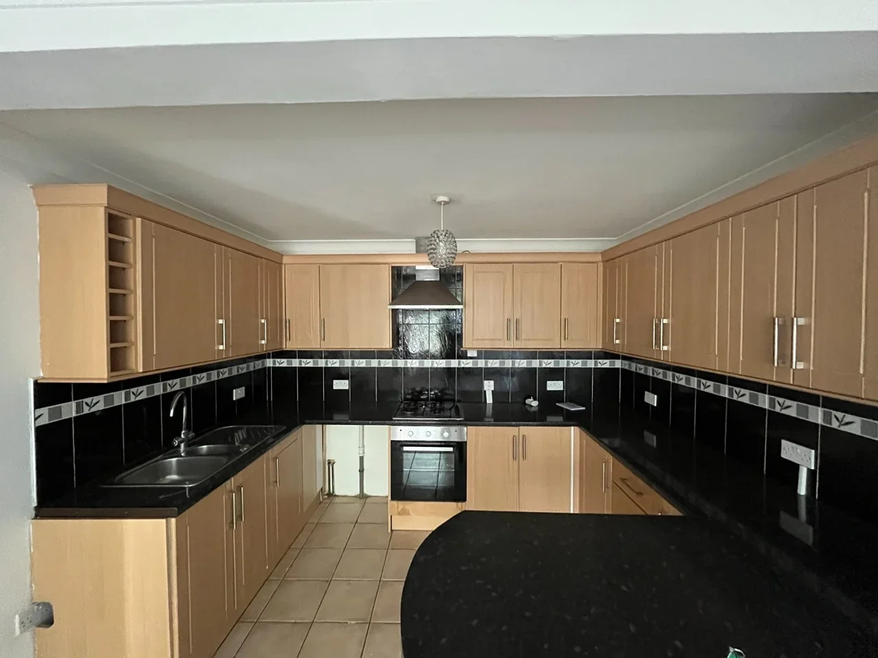 Flat Whitton Road in Greater London