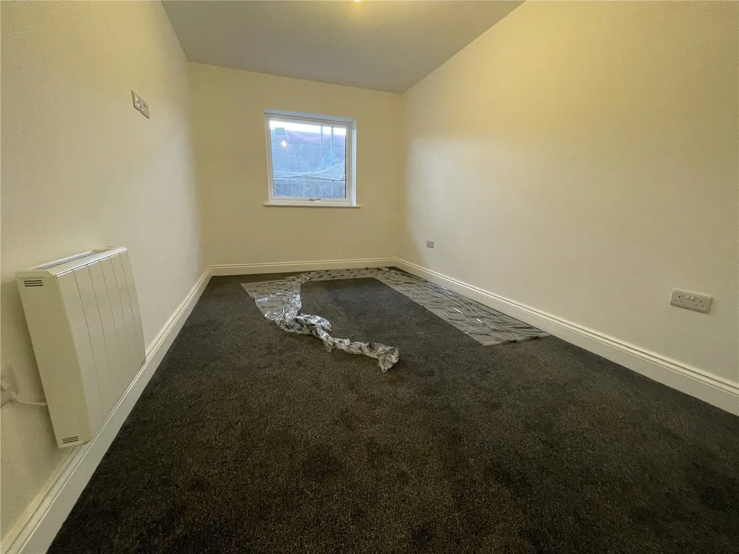 Flat Wimborne Road in Poole