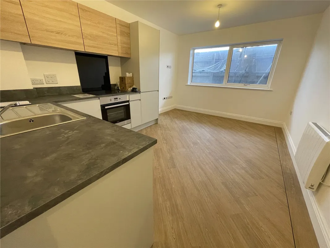 Flat Wimborne Road in Poole