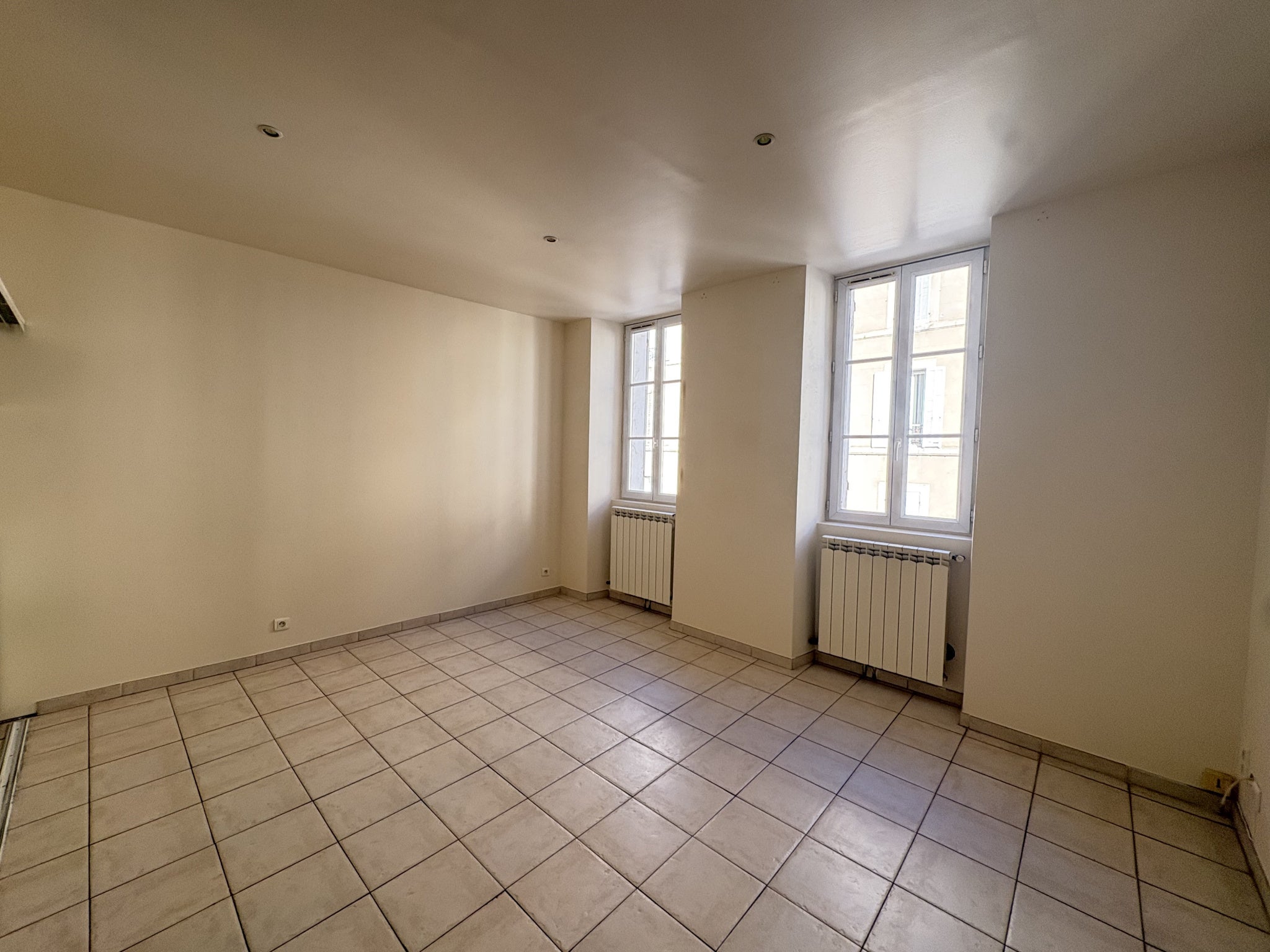 Flat Rue Neuve Sainte-Catherine in Marseille