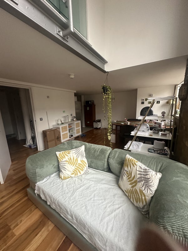 Flat Marlborough Road in Greater London