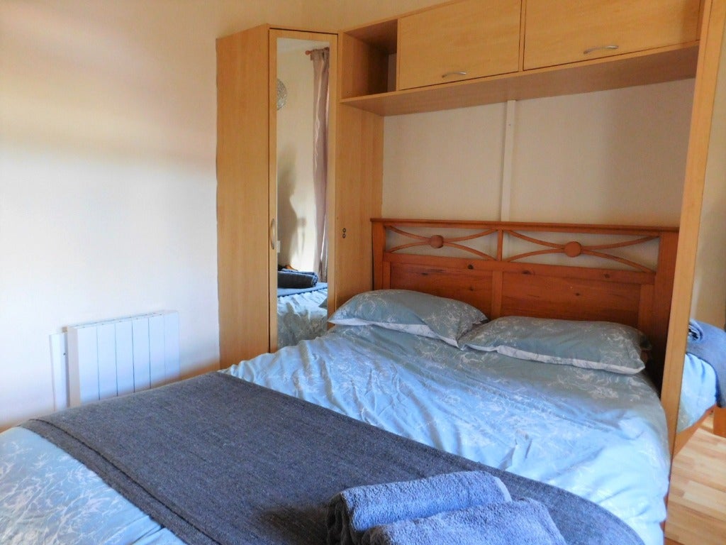 Room Grampian Place in Aberdeen City