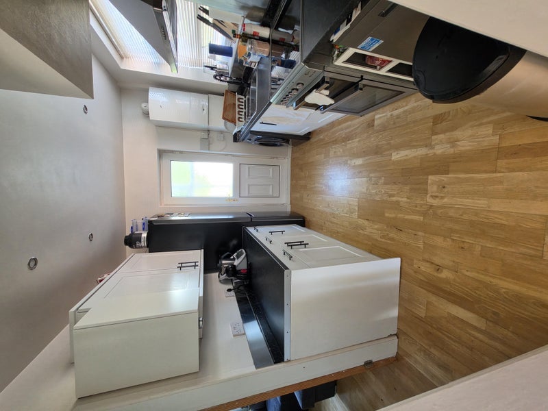 Room Hazel Road in Whitefield
