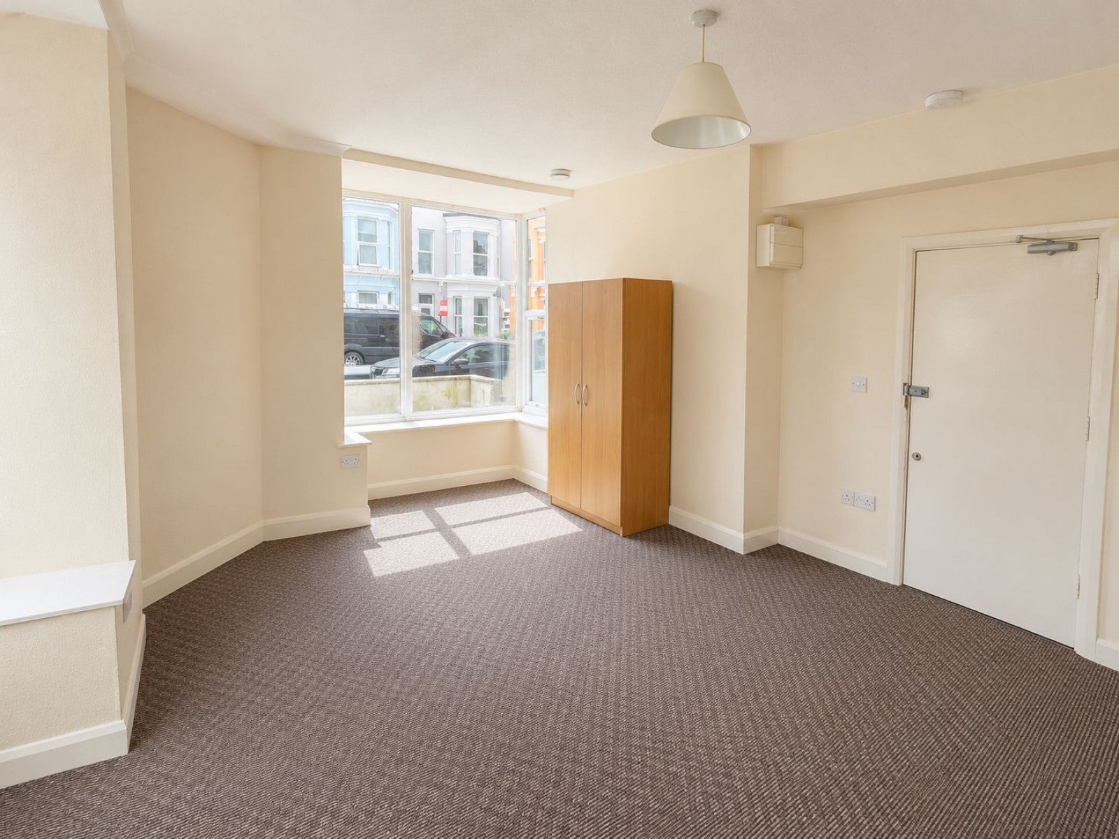 Flat Bourne Street in Eastbourne