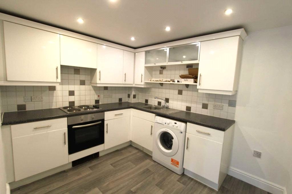 Flat Covesfield in Gravesham