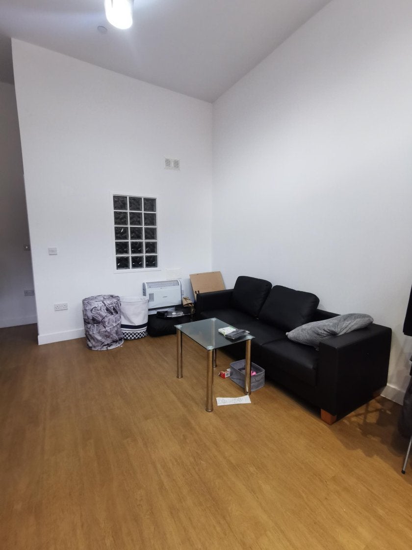 Flat The Kingsway in Swansea