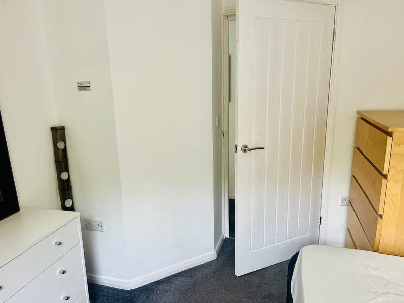 Room Coachwell Close in Telford
