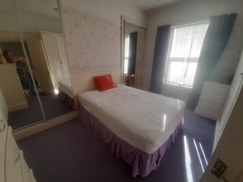 Room Granville Road in Liverpool