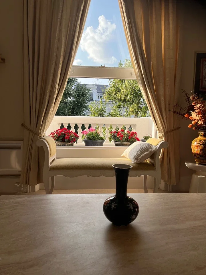 Flat Holland Park in Greater London