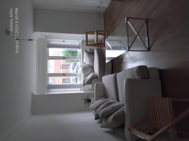 Room Springbank Street in Glasgow