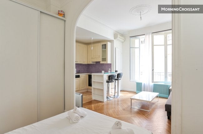 Flat Rue Spitalieri in Nice