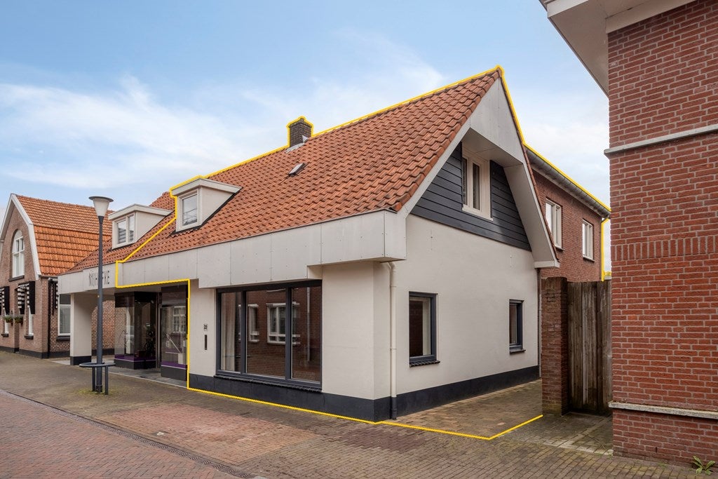 Huis Brinkstraat 22 in Denekamp