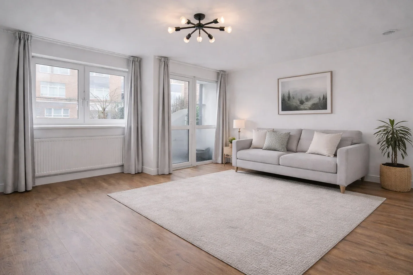 Flat Riley Road in Greater London