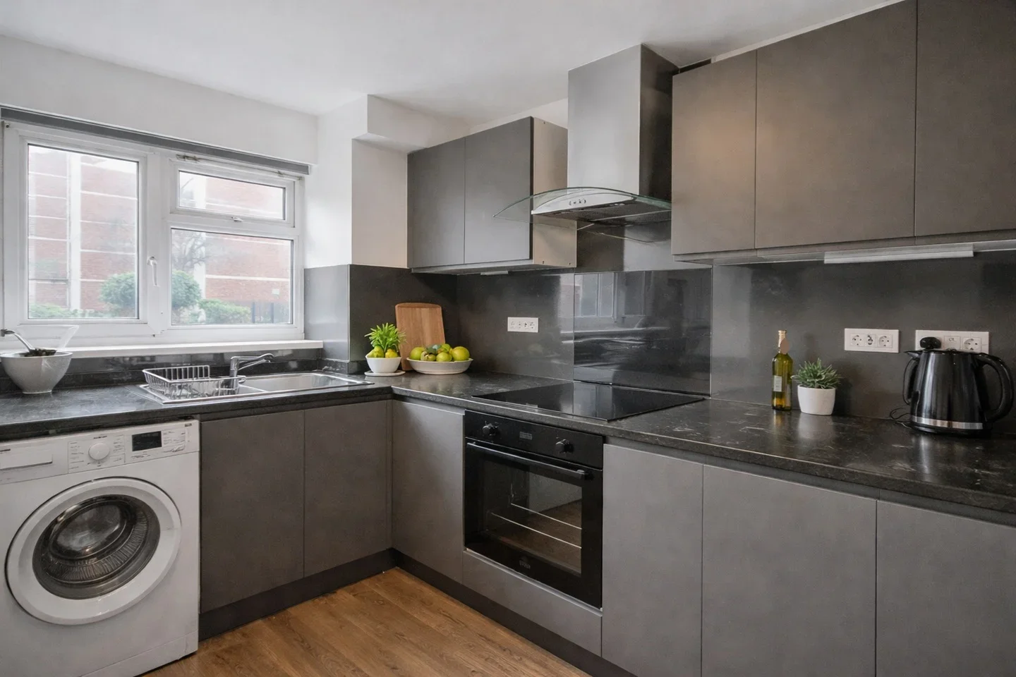 Flat Riley Road in Greater London