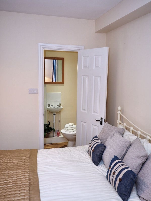 Room Friary Road in Newark and Sherwood
