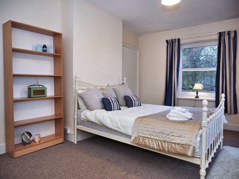 Room Friary Road in Newark and Sherwood