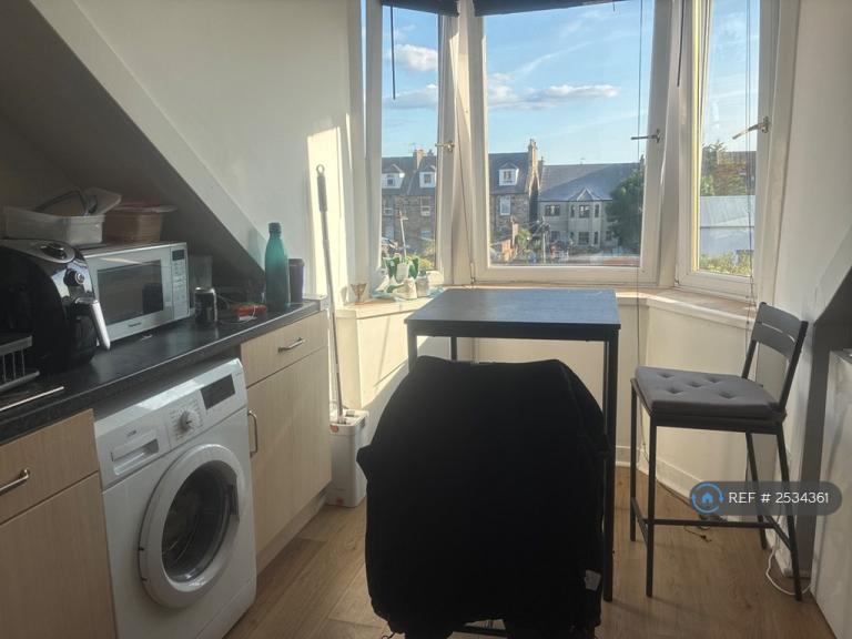Flat Glasgow Lane in Ardrossan