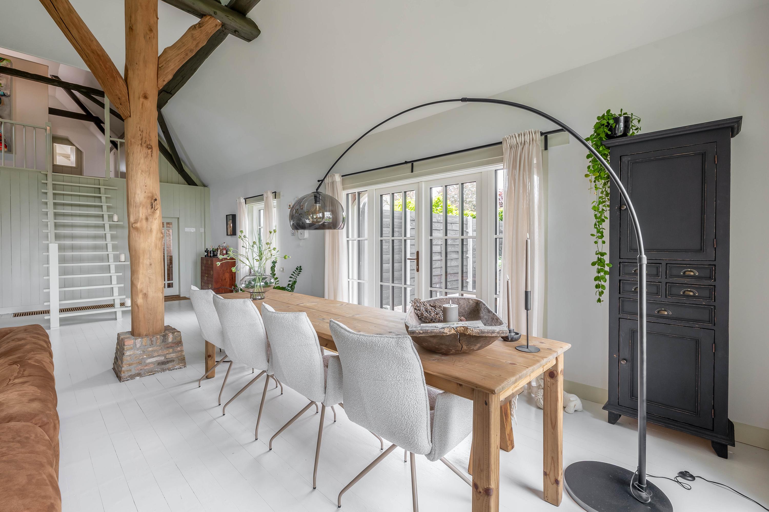 Vrijstaande woning te koop: Raadhuisstraat 32, Sprang-Capelle