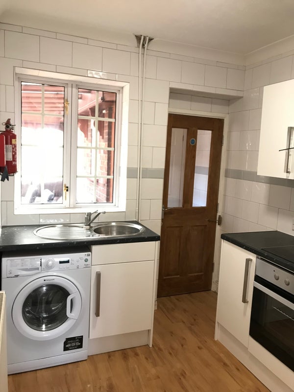 Room Dereham Road in Norwich