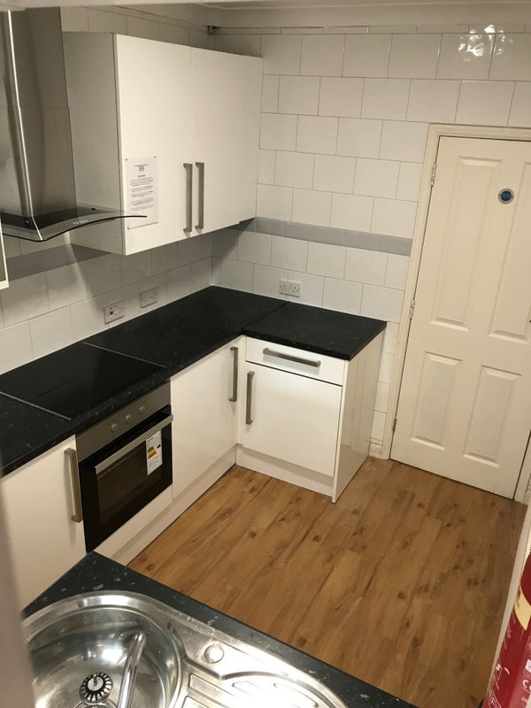 Room Dereham Road in Norwich