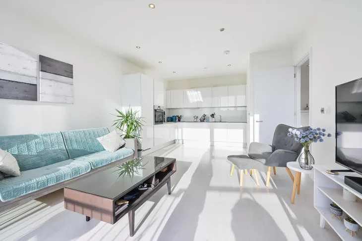 Flat Porlock Street in Greater London
