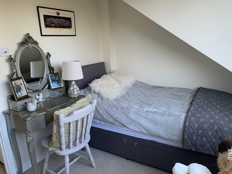 Room Ashley Park in Maidenhead