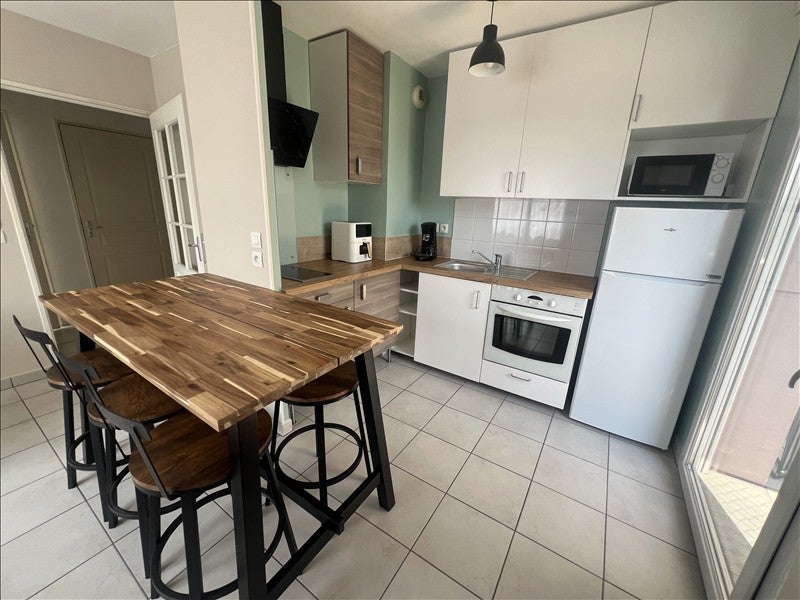 Flat Rue Alfred de Vigny in Saint-Priest