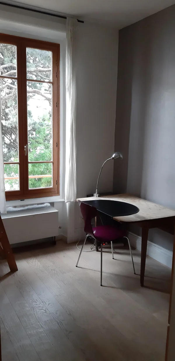 Room Avenue des Colonnes in Bron