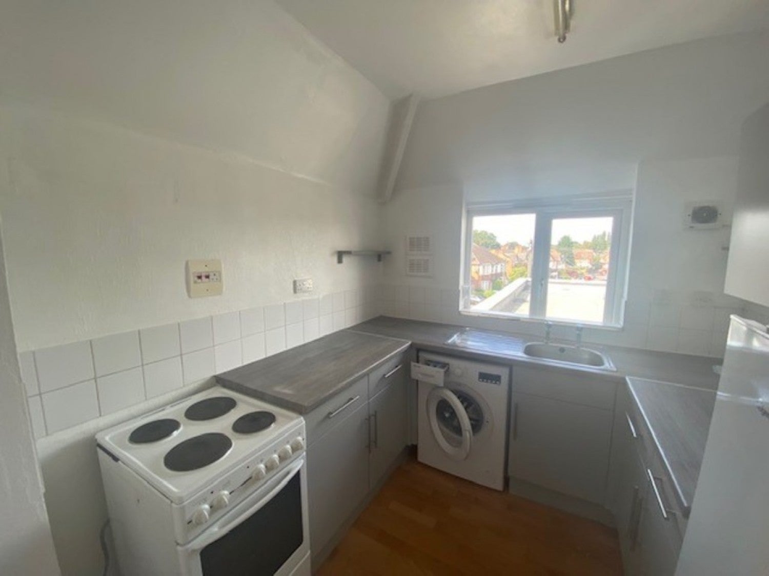 Flat Broadfields Road in Birmingham