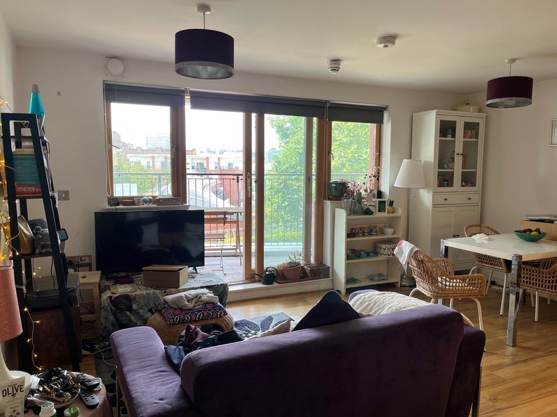 Room Broad Weir in Bristol