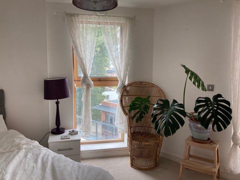 Room Broad Weir in Bristol