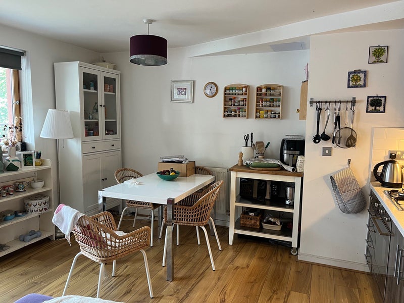 Room Broad Weir in Bristol