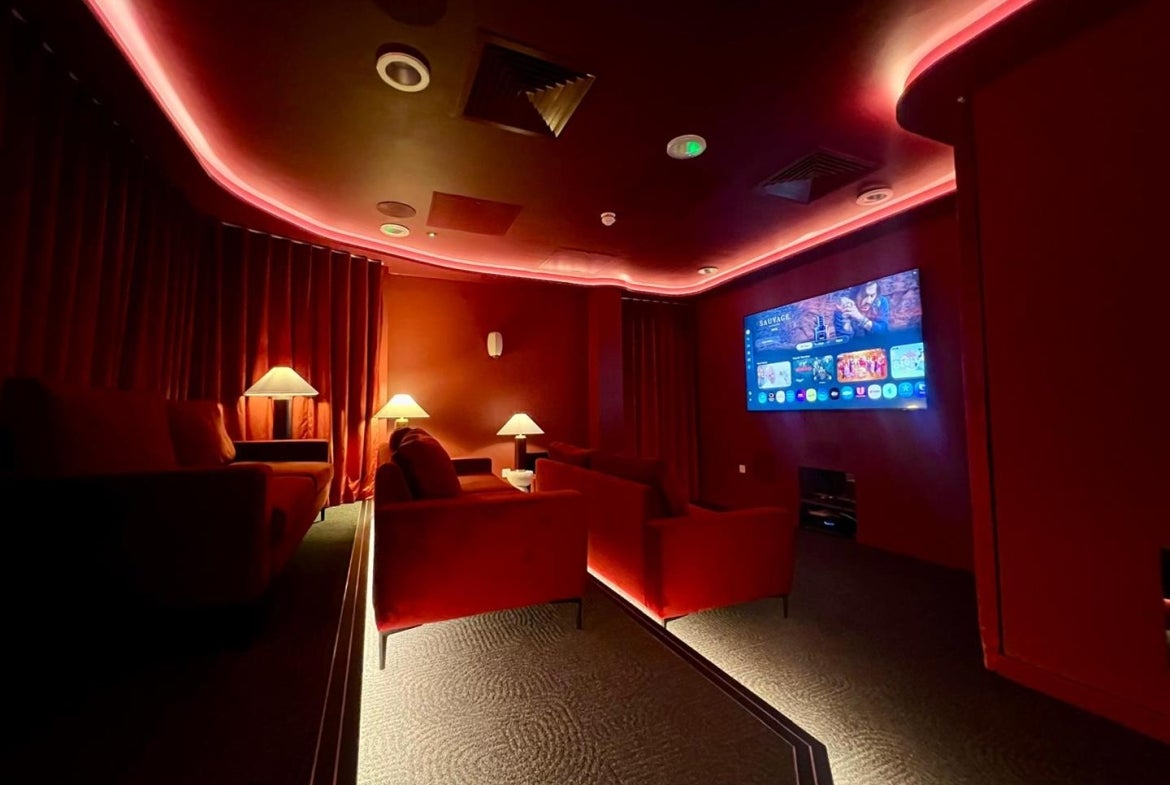Room Heath Court in Newcastle upon Tyne