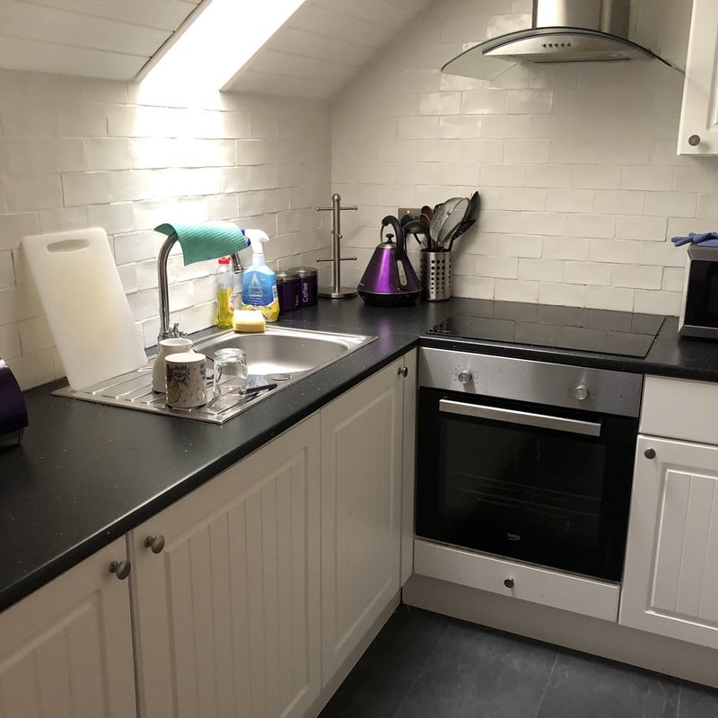Flat Drum Brae Gardens in City of Edinburgh